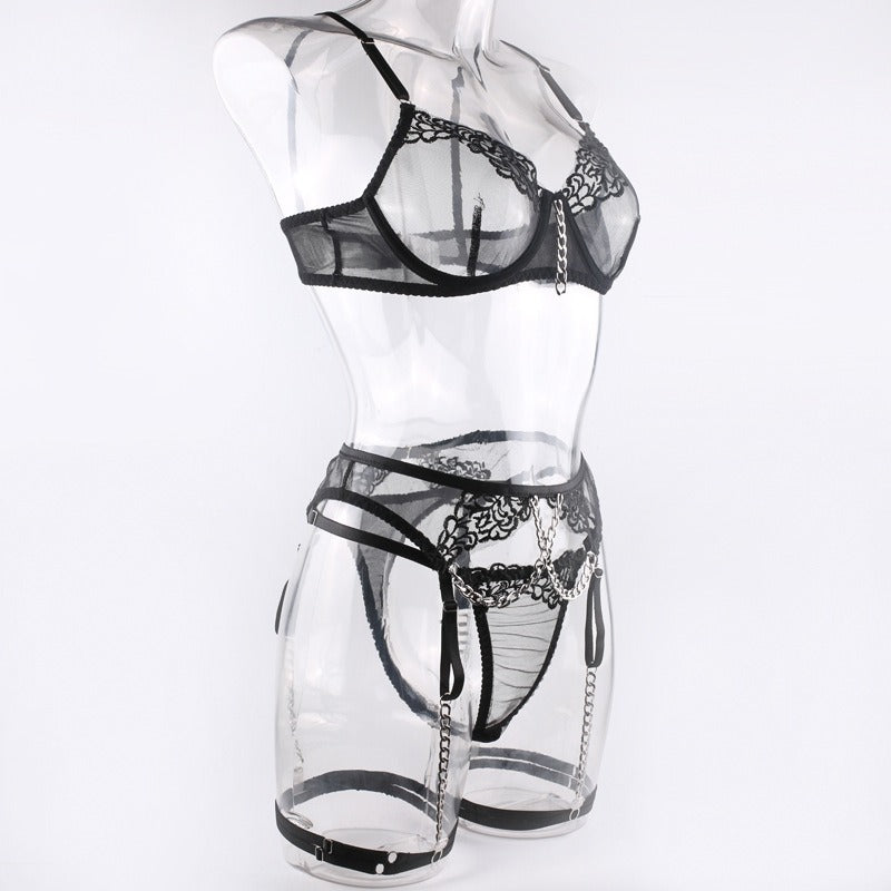 Conjunto de cuatro piezas de ropa interior sexy con bordado de cadena de metal y cinturón para las piernas, nuevo estilo de moda