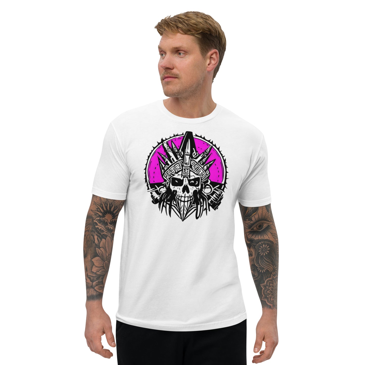 Camiseta de manga corta PUNK TRIBU. ¡Únete a la revolución de la moda artística y descubre un mundo de posibilidades con PUNK TRIBE! Explora nuestra colección de camisetas con estampados artísticos.